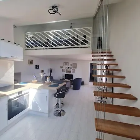 L'annexe Des Remparts Apartamento